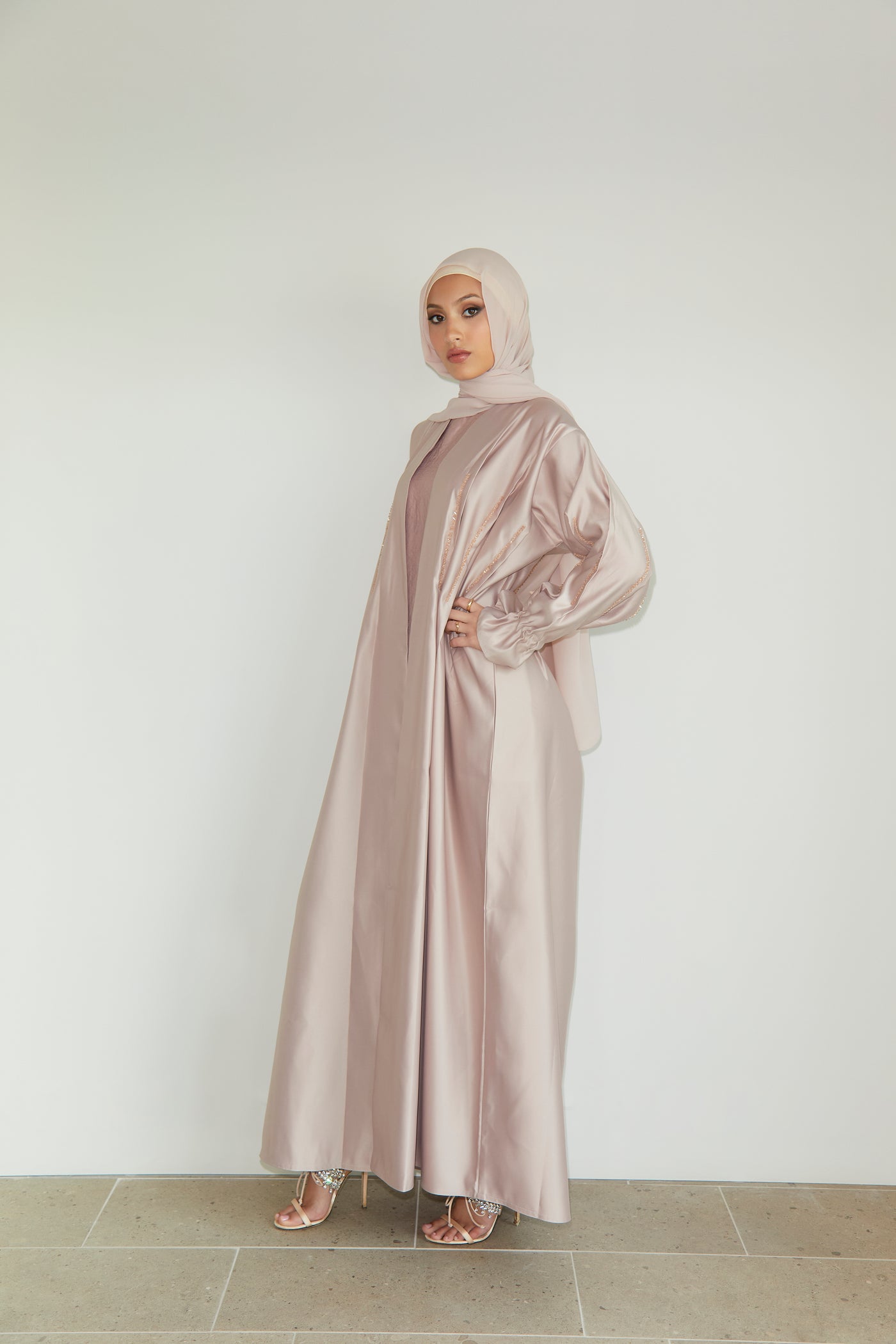 Malika Abaya | Blush