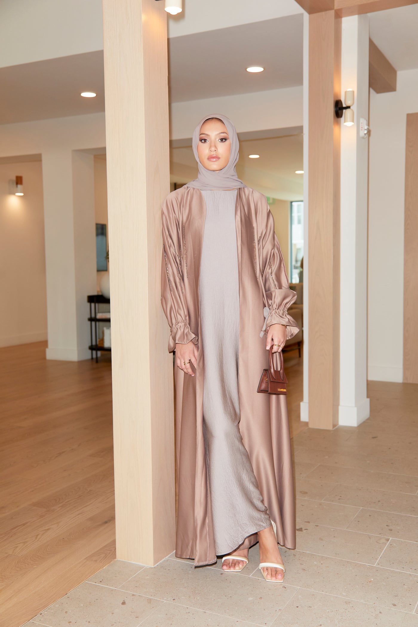 Malika Abaya | Taupe