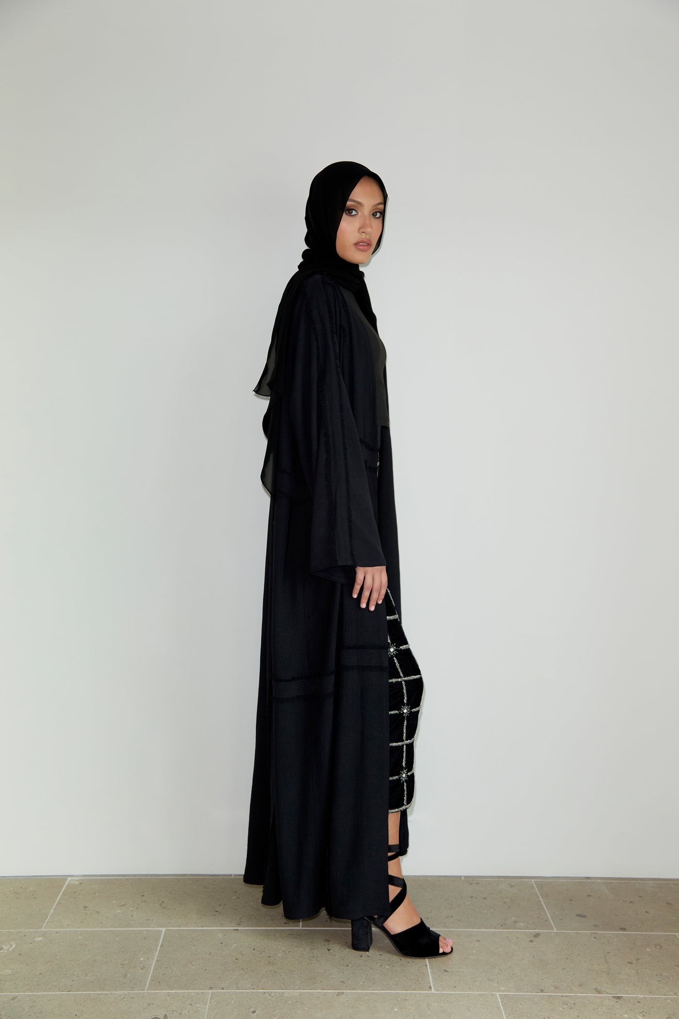 Eeman Abaya | Onyx